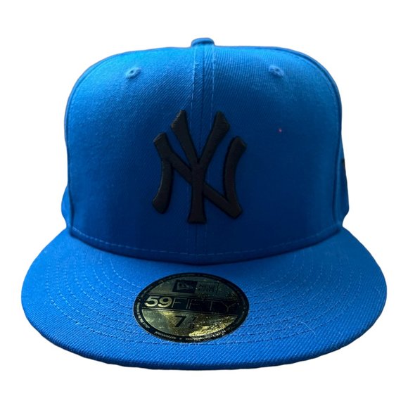 New Era New York Yankees 1999 World Series 59FIFTY Fitted Hat - Picture 3 of 7